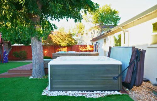 Cheerful 3BR Bar, Jacuzzi & Kids Treehouse - Foto 49