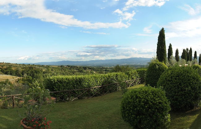 La Piazza di San Donato - Photo 24