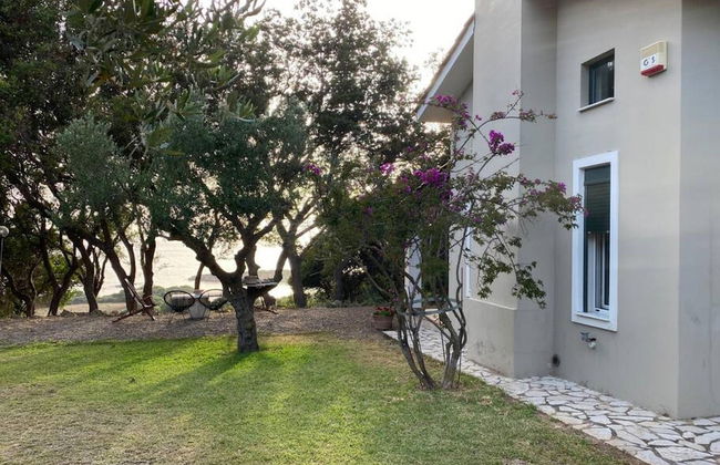 Secluded Seaside Villa w Garden Sea-sunset View - Foto 2