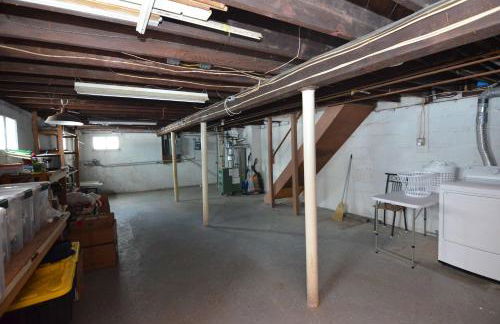 Spacious Home with Parking, Laundry - Near RU, RWJ, NJ Transit - Foto 67