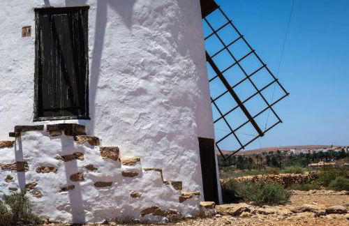 Histórica Villa con molino de viento - Foto 1