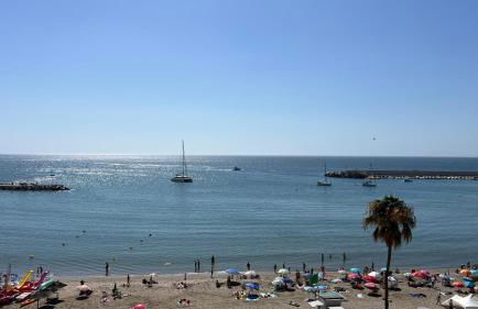 Amazing Beachfront Views - 3 Bedrooms Apartment - Foto 38