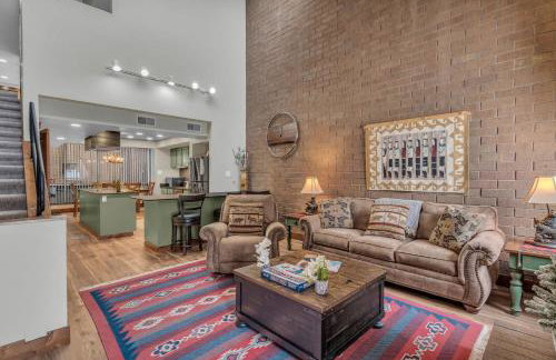 Park Ave Condo Pool Access Near Skiing - Photo 6