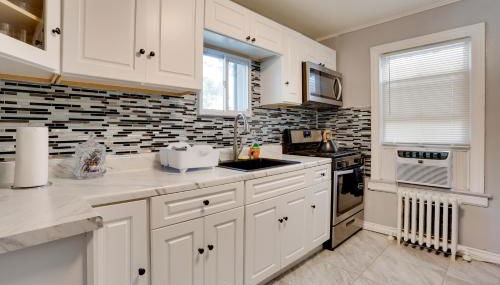 11 Mi to Manhattan Pet-Friendly Duplex with Yard! - Foto 2