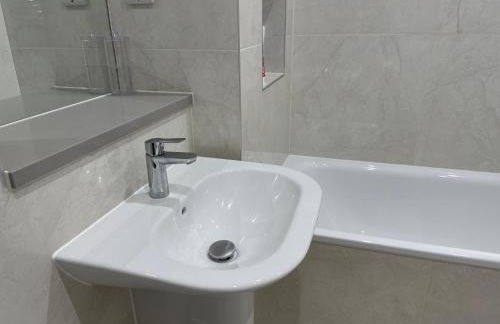 Luxury one bedroom flat in Harrow - Photo 25