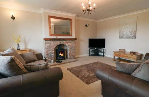 Cherry Garth - Photo 3