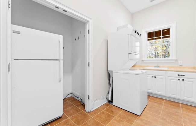 Sunset Pointe by Avantstay Waterfront, Beach, Fire Pit Sleeps 14 5bdr 4BA - Foto 36