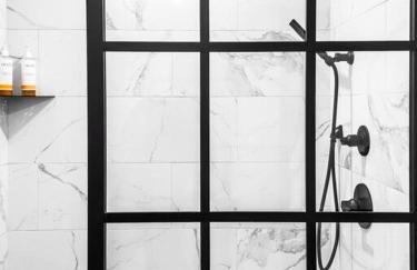 West Market Square View, Historic Hotel DTWN, King Bed, Room # 401 - Foto 10