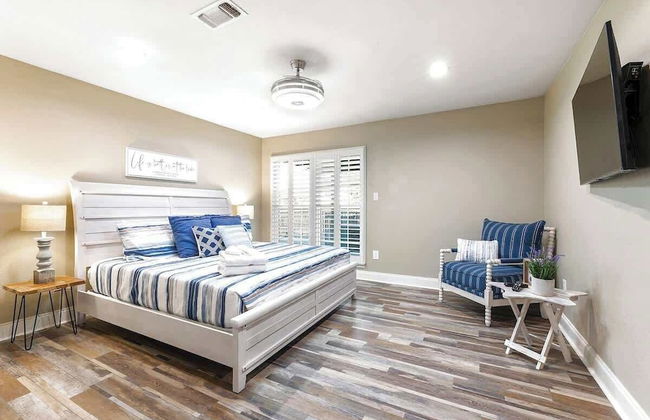 Luxury on Lake LBJ With Hot Tub Firepit & Boat Slip - Foto 6