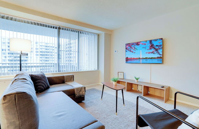 Bright Comfort in DC Apts - Foto 68