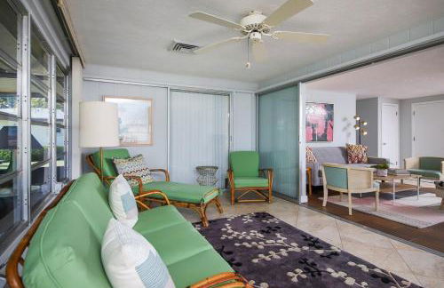 Siesta Sol Art Bungalow- 2 miles to Siesta Key! - Foto 6