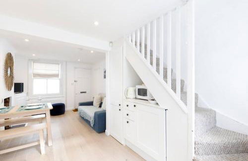 Central quiet cottage Walk to shops, bars & beach - Foto 7