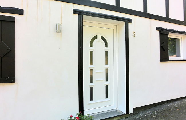 Apartment in Schmallenberg-oberkirchen With Terrace - Foto 1