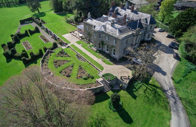 Burton Court - Foto 50