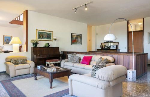 Villa Tudor - Beautiful large villa amidst lush green nature! - Foto 25