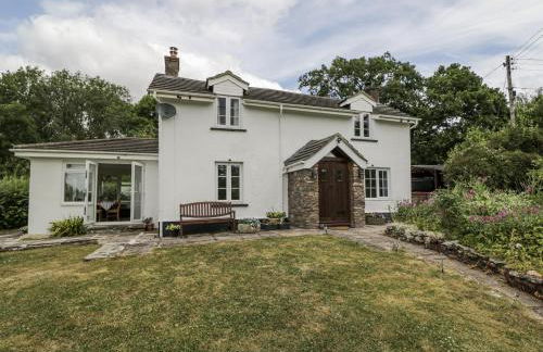 Woods Cottage - Photo 1