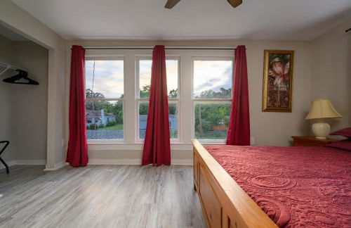 Promise Land Manor Historic home lake access, near parks and venues - Foto 54