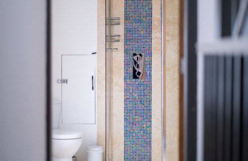 Central Penzance, Modern stylish home, Near Seafront with Gated parking - Photo 29