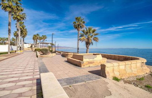 Beautiful Apartment In Roquetas De Mar - Foto 9