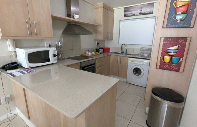 Lagoon Beach Hotel Apartments - Foto 11