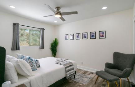 Desert Villa - EV, Hot Tub, Grill, Bar, Games, RV Parking in Twentynine Palms Downtown - Foto 39