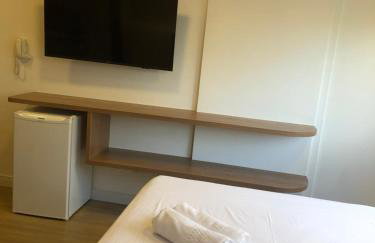 Studio 901 - Curvas de Niemeyer ao lado do metrô - Foto 5