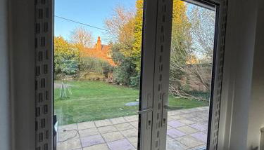 2 Bed-Sleeps 5-Private Garden-Free Parking - Foto 3