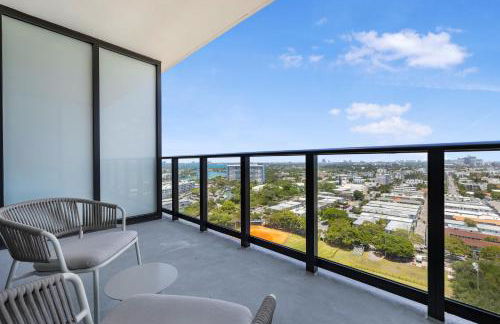 Luxury Escape At 72 Park - Photo 15