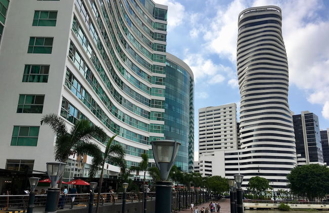 Luxury Suites Riverfront GYE - Foto 1