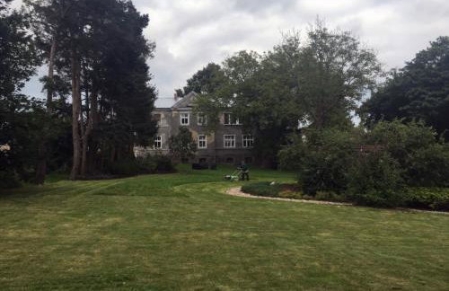 ŻAR - Dworek w Żarnowcu - Foto 20