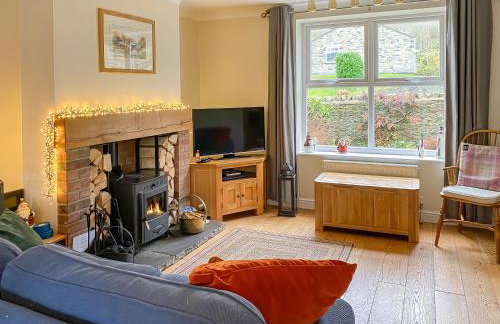 Hendricks Cottage - Photo 3