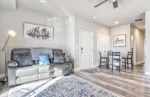 New Upstairs Condo With Covered Deck-Pet Friendly - Foto 6