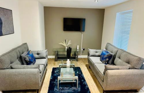 2 Beds Mint drive With Secure car Or Van Park w WiFi-Netflix No Deposit Required - Foto 4