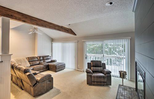 Cozy Condo Steps to Lake Michigan, 5 Mi to Boyne! - Foto 2