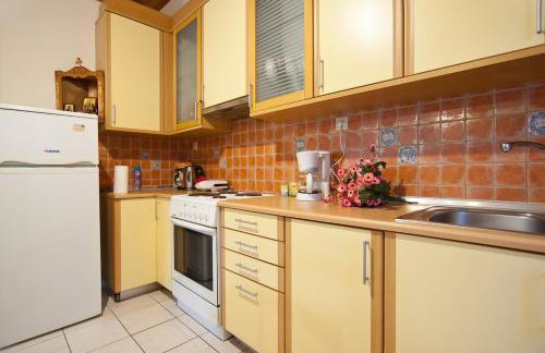 Villa Elli 1 Beach front with garden - Photo 31