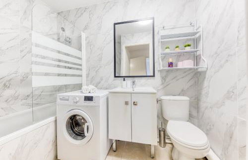 Cinéhouse, Proche Paris 5 min, 2 chambre - Foto 10