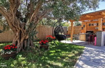 Apartment olive tree garden&poll view 4 plus 2, 130 m2 with tiki bar - Foto 50