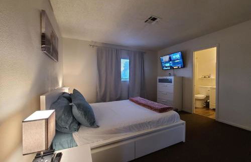 2 bed 2 bath downtown vegas near the strip - Foto 30
