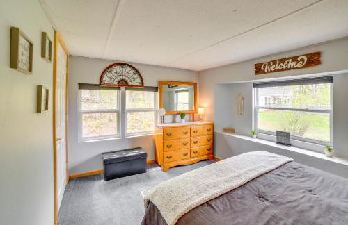 Lakefront Wisconsin Home with Boat Dock and Fire Pit! - Foto 13