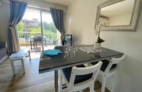 Proche Centre SANARY Studio climatisé 4 personnes - Foto 21