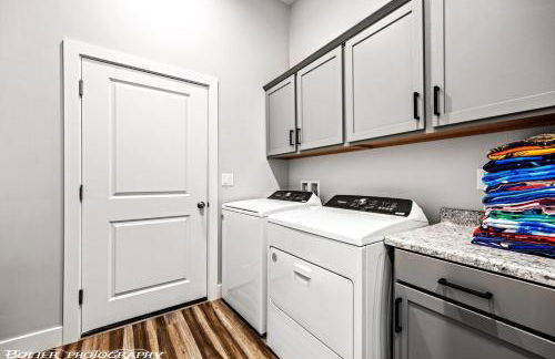 Game Room - Heated Pool & Spa - Fire Pit - Golf - Foto 21