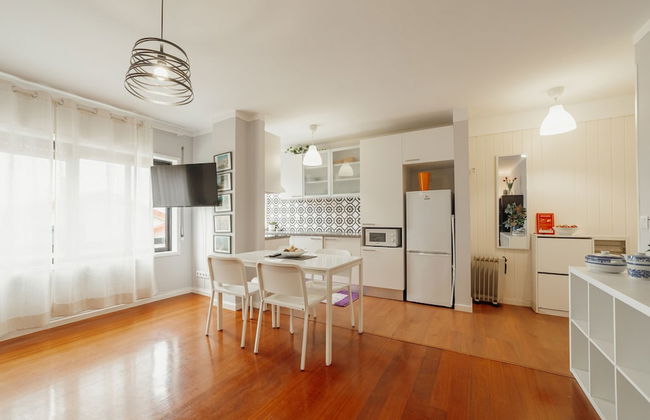 Espinho Seawalk AND Seaview by Vacationy - Foto 18