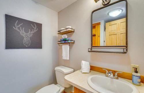 Picture-Perfect Vermont Mtn Cabin with Hot Tub! - Foto 16