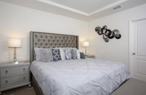 Amazing 4 beds with private pool near Disney - Foto 70