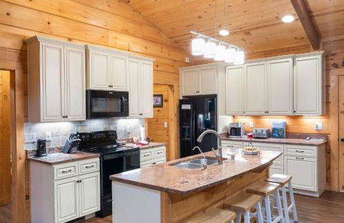 Teal's Treasure - Secluded Lakeside Cabin for 8 - Foto 23