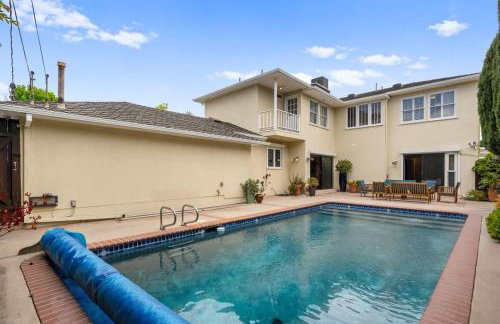 Beverly Hills 6BR Haven w Pool Hot Tub - Foto 31