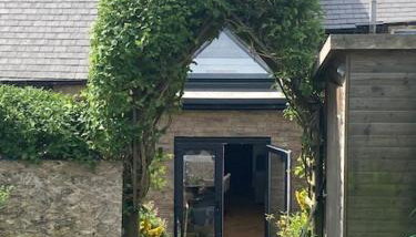 Bulldog Cottage - Photo 3, Garden view