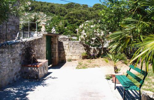 Holiday house with WiFi Dol, Brac - 5674 - Photo 7