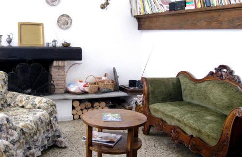 AcasaDiMiki - Photo 5