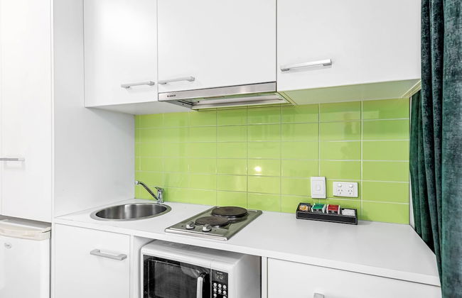 Quality Apartments North Melbourne - Photo 21